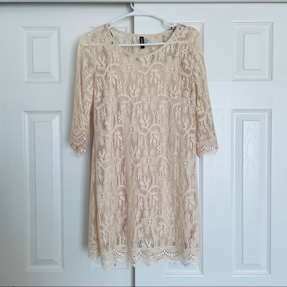 Lace dress